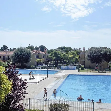 Holiday Park Michelangelo, Spiaggia * 비비오네